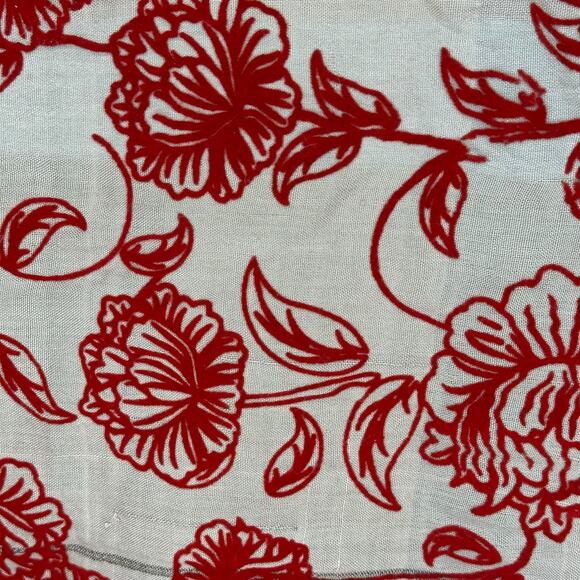LUCA BY LEIGH & LUCA Floral Flower Red Velvet Fringe Rectangular Scarf - Picture 7 of 9
